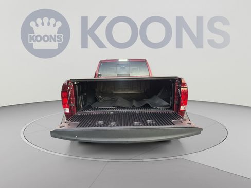 Used 2018 RAM 1500 Outdoorsman AWD/4WD image 26