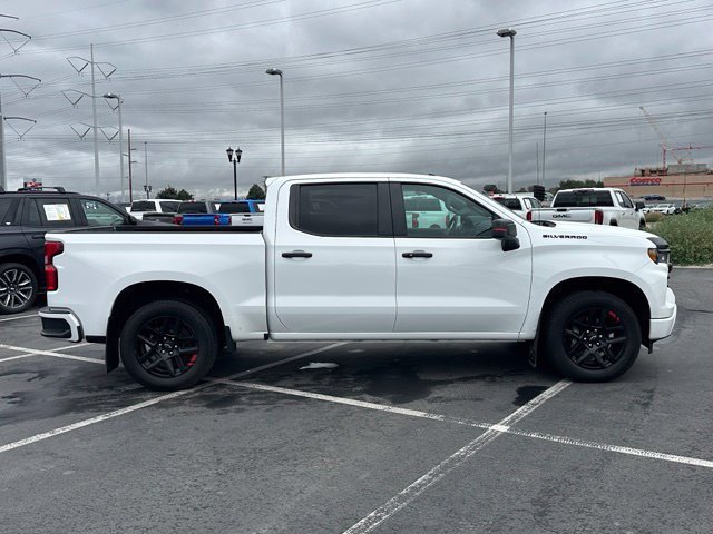 Certified 2023 Chevrolet Silverado 1500 RST w/ Redline Edition AWD/4WD image 8