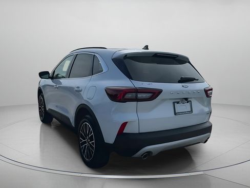 New 2026 Ford Escape PHEV w/ PHEV Premium Package image 25
