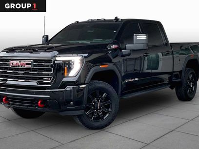Used 2025 GMC Sierra 2500 AT4 w/ AT4 Premium Plus Package