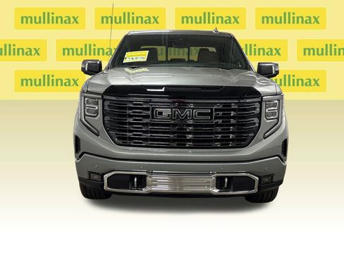 New 2026 GMC Sierra 1500 Denali Ultimate w/ LPO, Black Badging Package AWD/4WD image 5