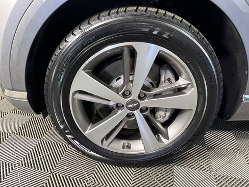 Used 2021 Genesis GV80 3.5T AWD/4WD image 36