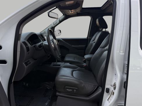 Used 2019 Nissan Frontier SL AWD/4WD image 21