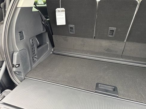 New 2025 Ford Expedition Active image 39