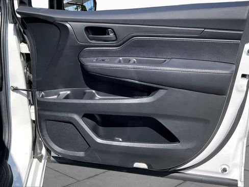 Used 2025 Honda Odyssey Sport-L image 22