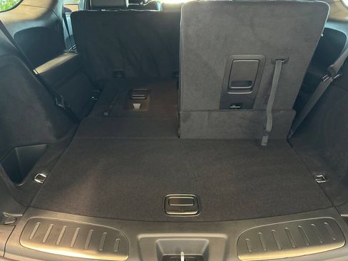 New 2026 Dodge Durango SRT Hellcat w/ 3rd Row Seating Group AWD/4WD image 16