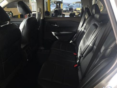 Used 2022 Nissan Pathfinder Platinum w/ Cargo Package AWD/4WD image 10