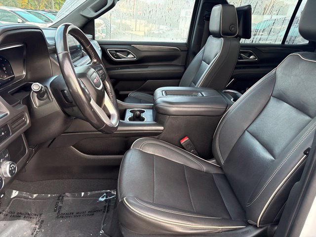 Used 2023 GMC Yukon SLT AWD/4WD image 9