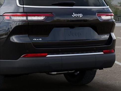 New 2025 Jeep Grand Cherokee L Laredo w/ Luxury Tech Group I image 13