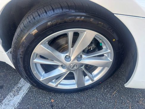 Used 2015 Nissan Altima 2.5 SL w/ Technology Package FWD image 27