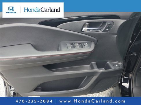 Used 2025 Honda Ridgeline Black Edition image 8