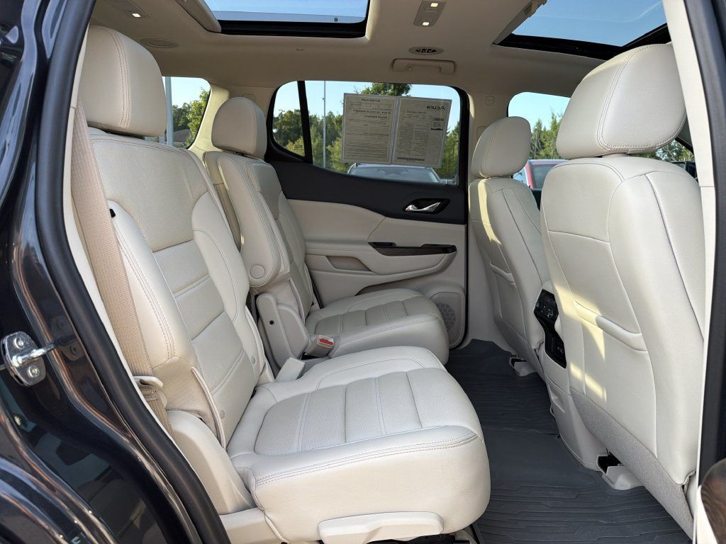 Used 2021 GMC Acadia Denali w/ Denali Technology Package FWD image 18