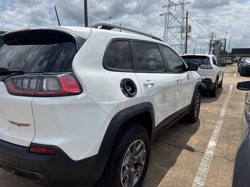Used 2021 Jeep Cherokee Trailhawk w/ Trailer Tow Group AWD/4WD image 5