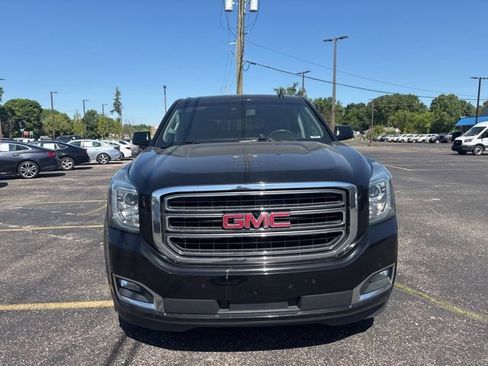 Used 2017 GMC Yukon SLT AWD/4WD image 8