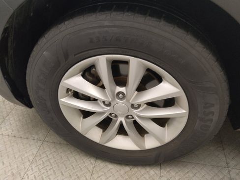 Used 2017 Kia Sorento FWD image 31
