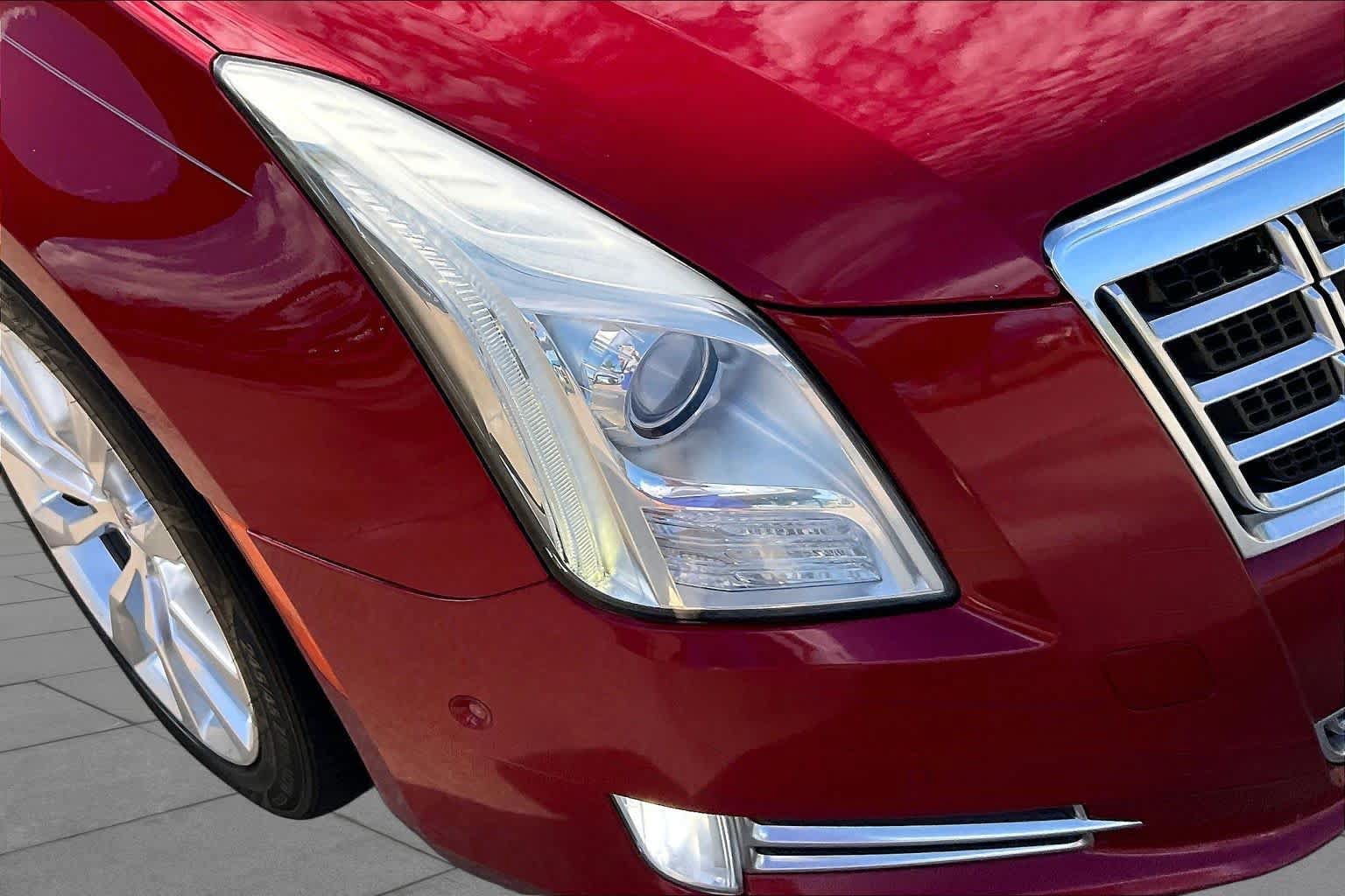 Used 2015 Cadillac XTS Luxury w/ Driver Awareness Package FWD image 27