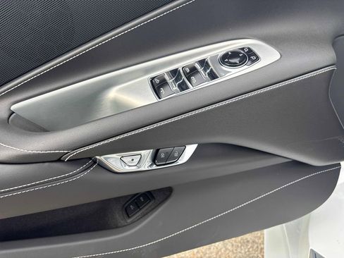 New 2026 Chevrolet Corvette Stingray Convertible w/ Z51 Performance Package image 12