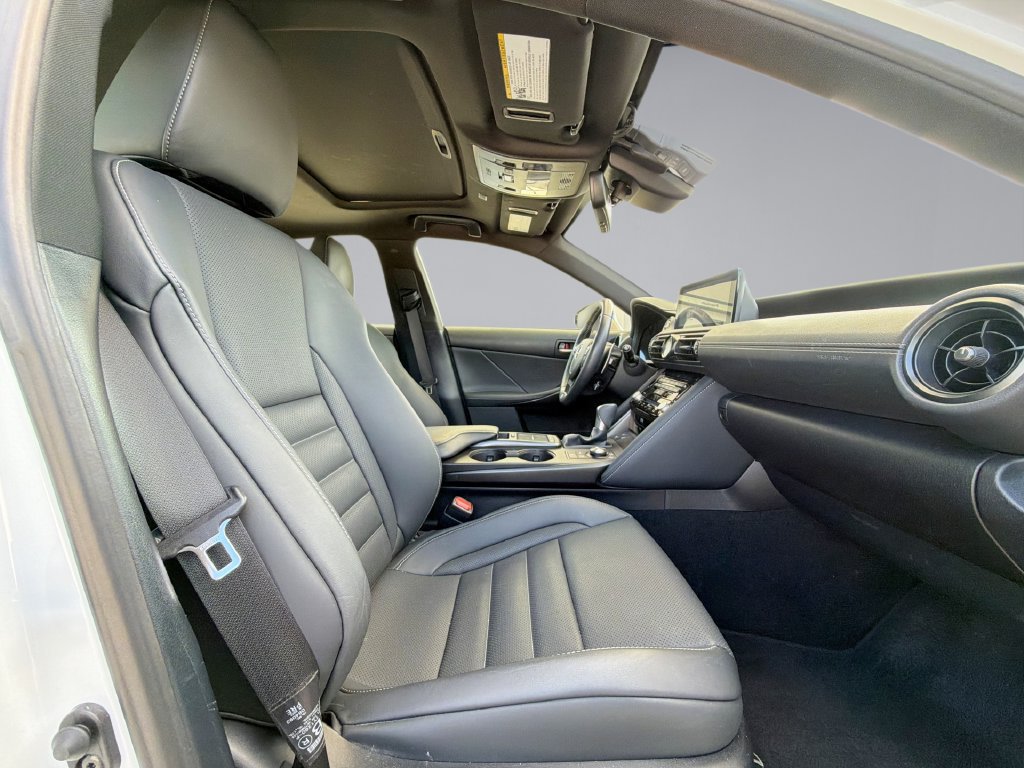 Certified 2024 Lexus IS 350 F Sport RWD image 13