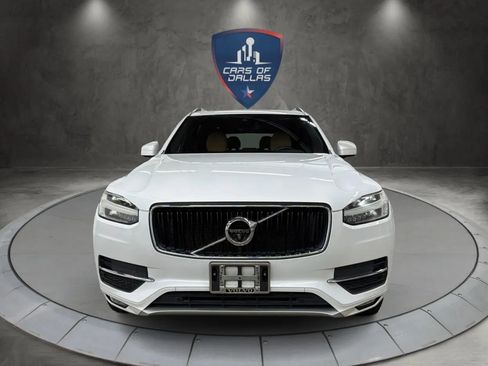 Used 2017 Volvo XC90 T6 Momentum w/ Vision Package AWD/4WD image 8