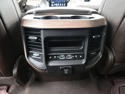 Used 2025 RAM 1500 Limited AWD/4WD image 18