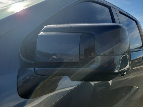Used 2021 GMC Sierra 1500 Denali w/ Technology Package AWD/4WD image 6