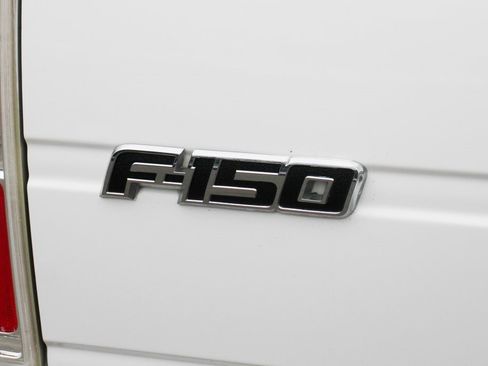 Used 2010 Ford F150 XLT image 46