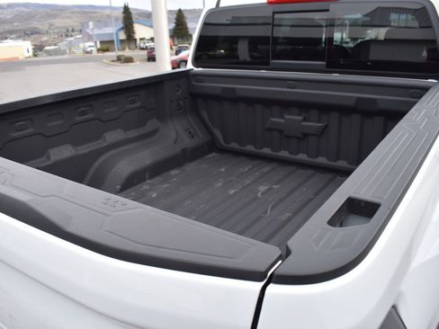 Certified 2023 Chevrolet Colorado LT w/ LT Convenience Package II image 10