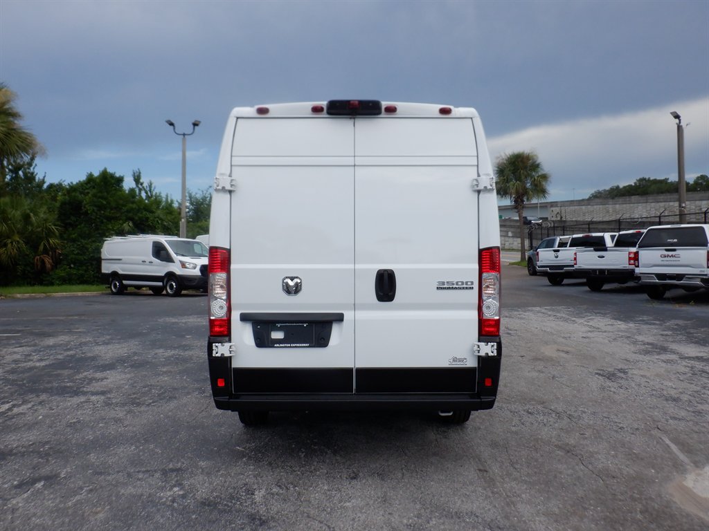 Used 2025 RAM ProMaster 3500 w/ Convenience Group FWD image 3