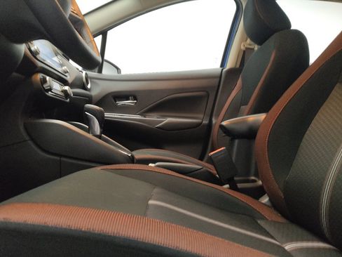 Used 2024 Nissan Versa SR FWD image 17