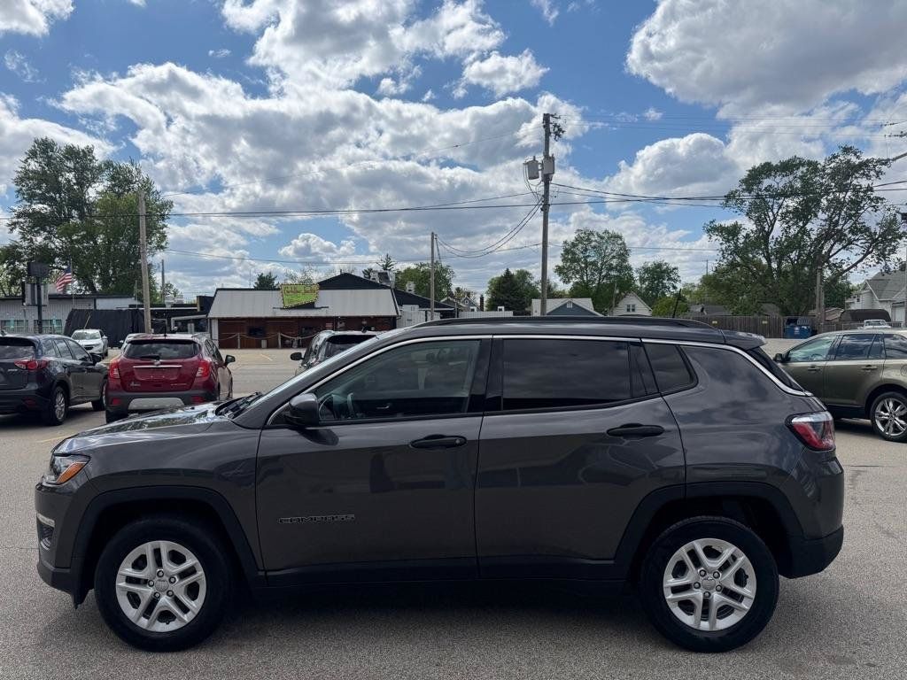 Used 2019 Jeep Compass Sport FWD image 5