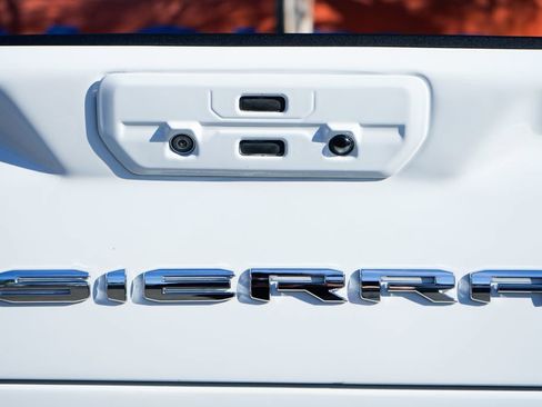 Used 2021 GMC Sierra 3500 SLT w/ SLT Convenience Package image 46