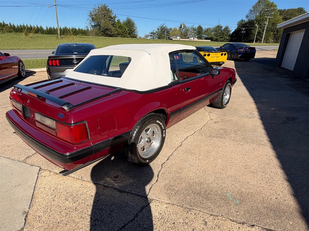 Used 1989 Ford Mustang LX RWD image 5