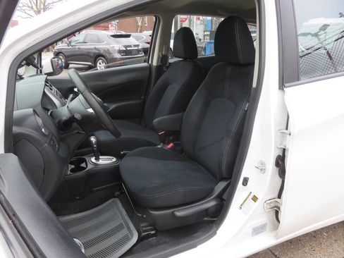 Used 2015 Nissan Versa Note SV image 9