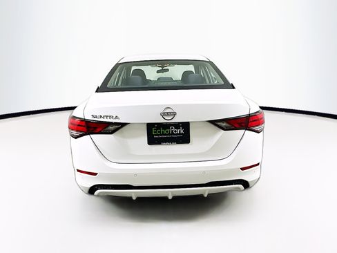 Used 2024 Nissan Sentra S image 7