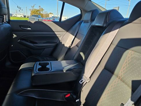 Used 2024 Nissan Altima 2.5 SR w/ SR Premium Package image 32