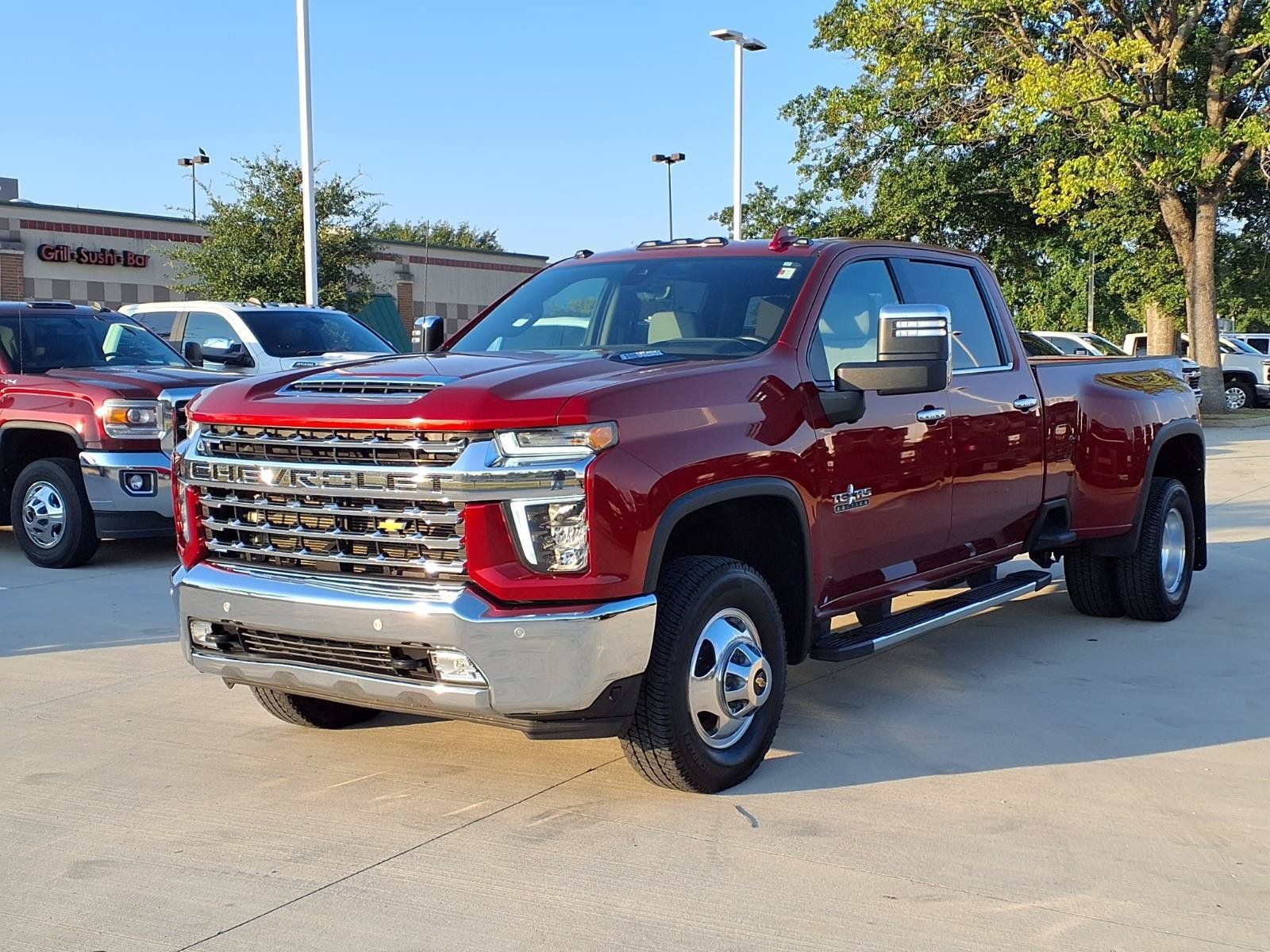 Used 2022 Chevrolet Silverado 3500 LTZ w/ LTZ Texas Edition AWD/4WD image 3