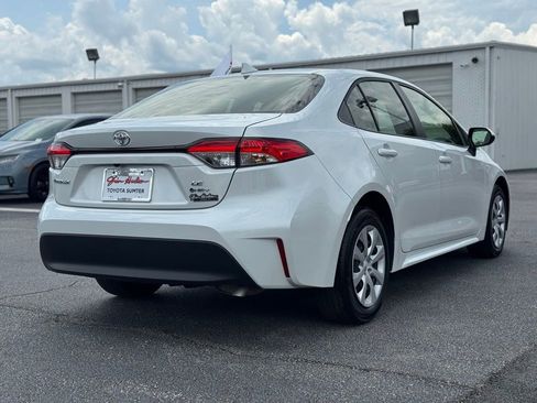 Used 2026 Toyota Corolla LE FWD image 11