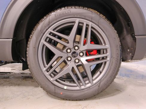 New 2026 Ford Explorer ST-Line w/ ST-Line Street Pack image 43