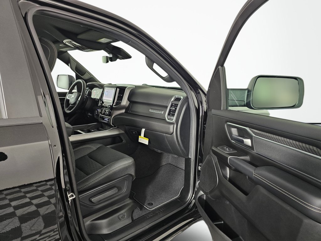 New 2026 RAM 1500 Big Horn AWD/4WD image 37