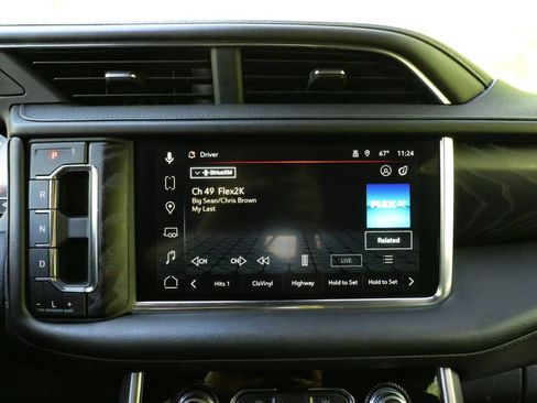 Used 2023 GMC Yukon Denali AWD/4WD image 22