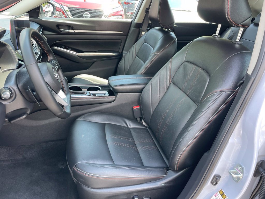 Certified 2024 Nissan Altima 2.5 SR w/ SR Premium Package FWD image 8