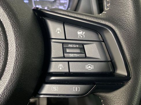 Used 2025 Subaru Forester Premium AWD/4WD image 24