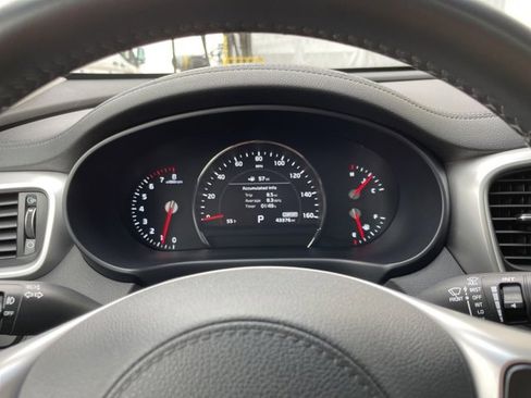 Used 2020 Kia Sorento EX image 20