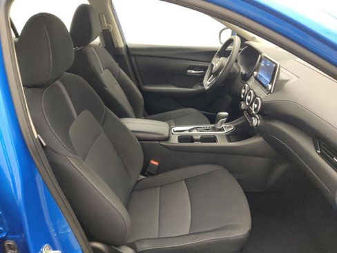 Used 2025 Nissan Sentra SV FWD image 21