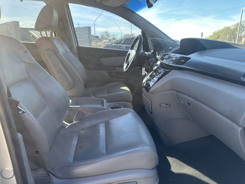 Used 2011 Honda Odyssey EX-L image 8