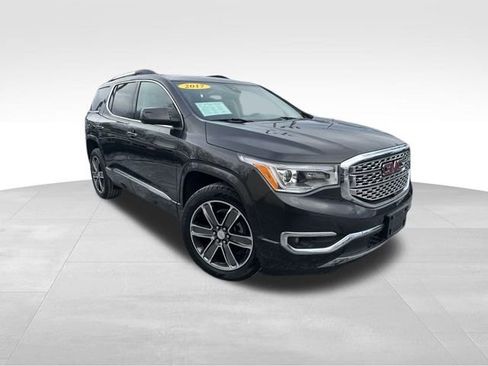 Used 2017 GMC Acadia Denali w/ Technology Package image 34