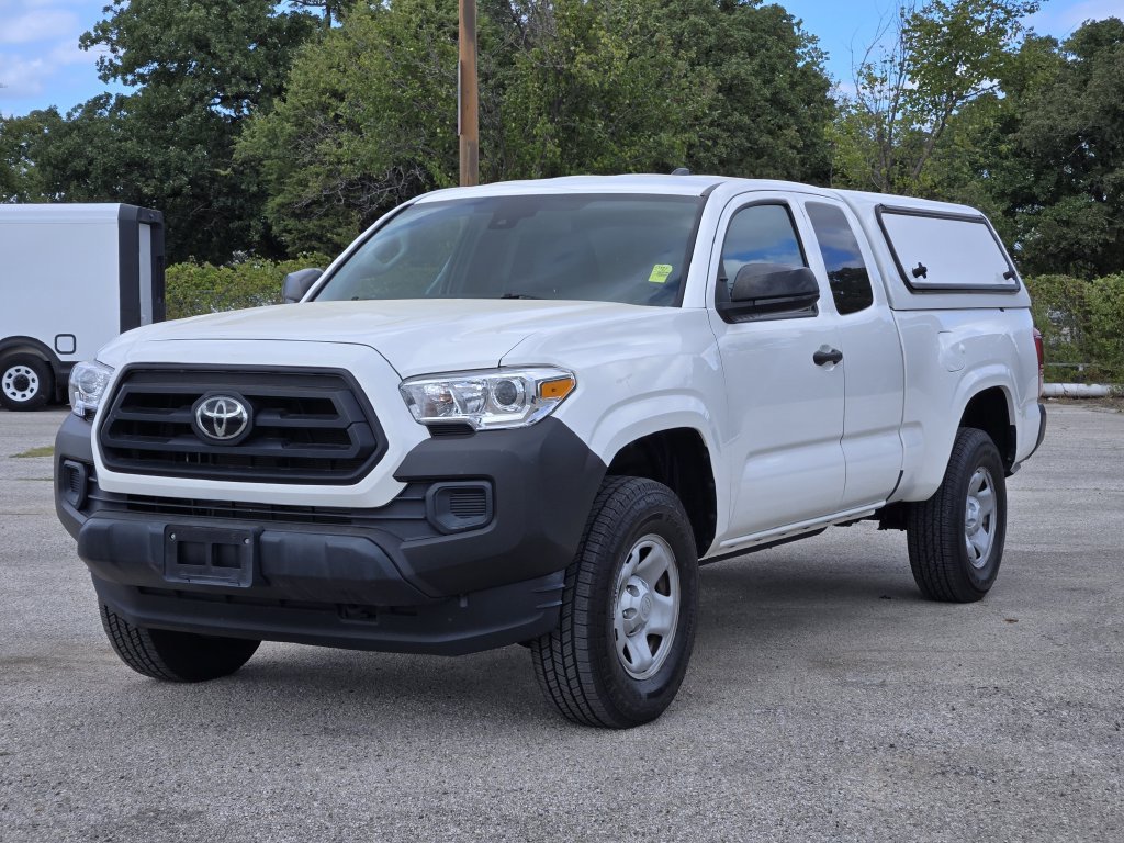 Used 2022 Toyota Tacoma SR RWD image 3