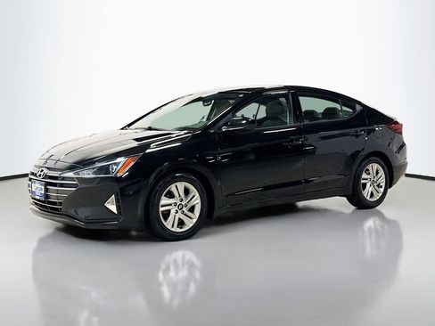 Used 2020 Hyundai Elantra Value Edition image 3