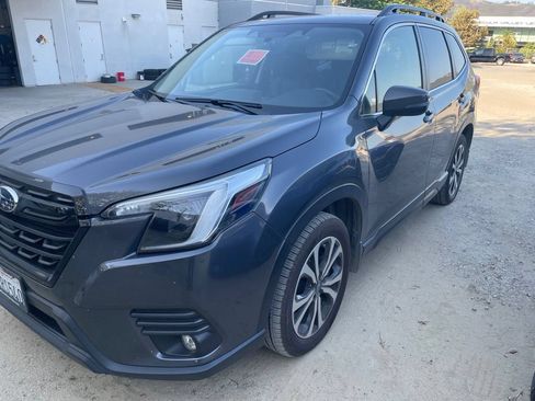 Used 2024 Subaru Forester Limited w/ Convenience Package AWD/4WD image 5