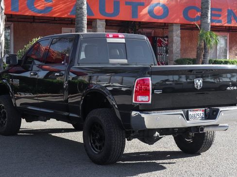 Used 2017 RAM 2500 Laramie AWD/4WD image 6